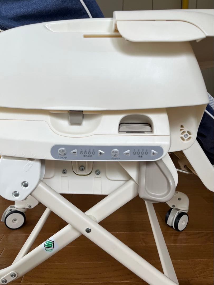 コンビ　オートスィング　ネムリラ