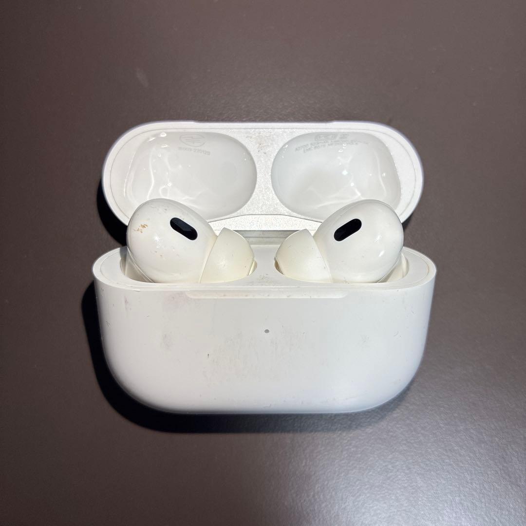 イヤホン AirPods Pro2 Lightning