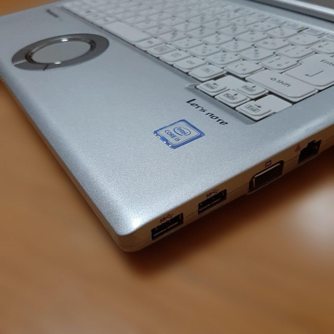 爆速！Panasonic Let's note CF-LV i5第8世代特典多数