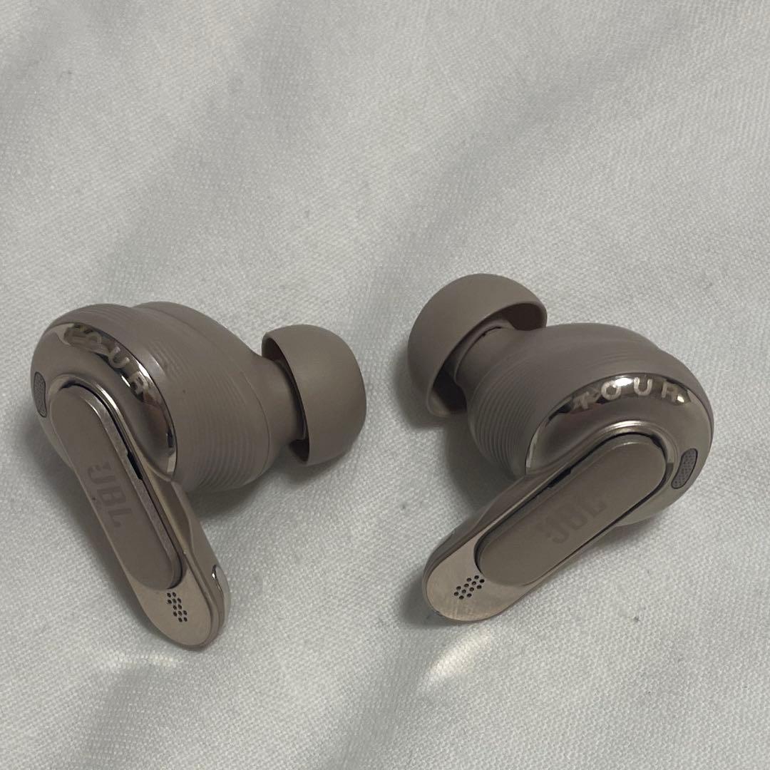 【即決価格提示 ◎】JBL TOUR PRO3 ワイヤレスイヤホン ラテ