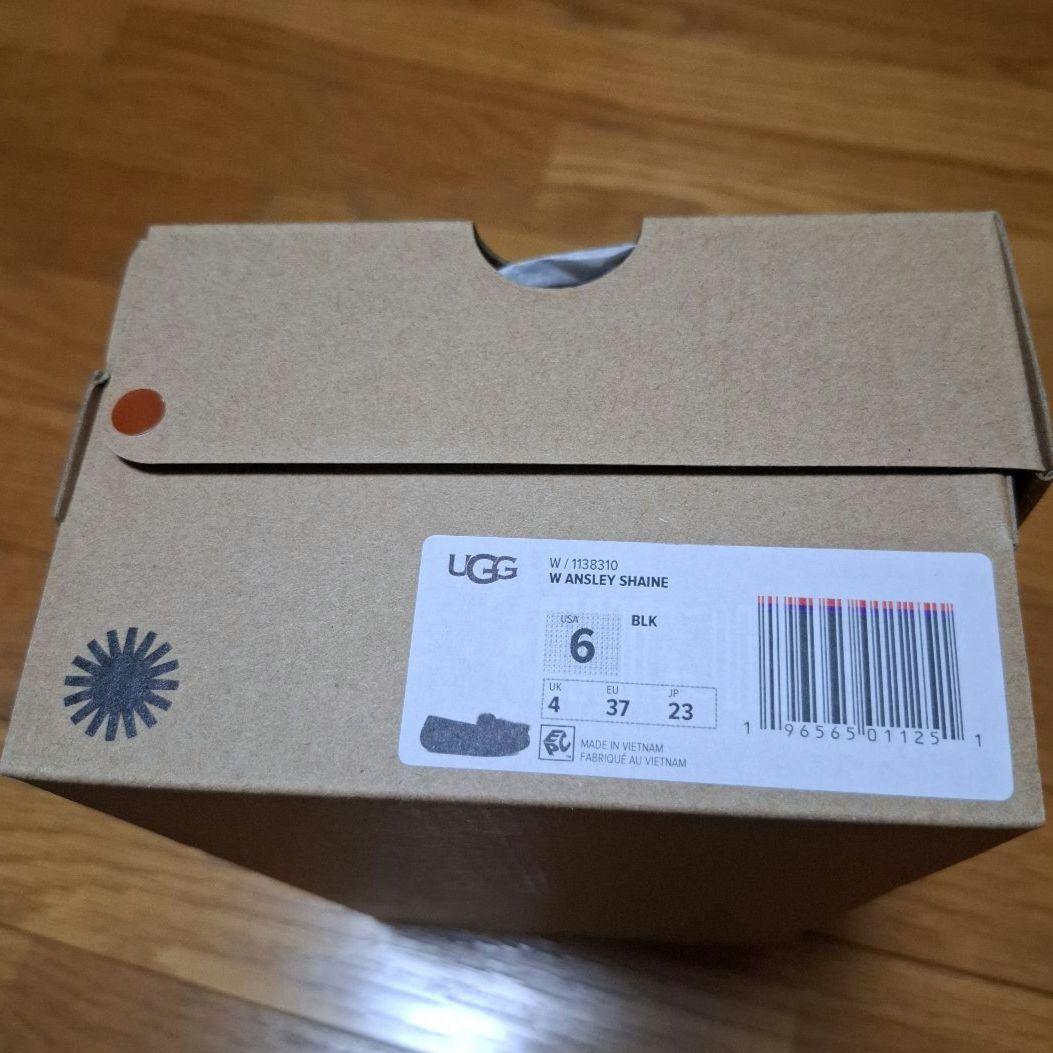 ☆UGG ☆ブラック ファー モカシン