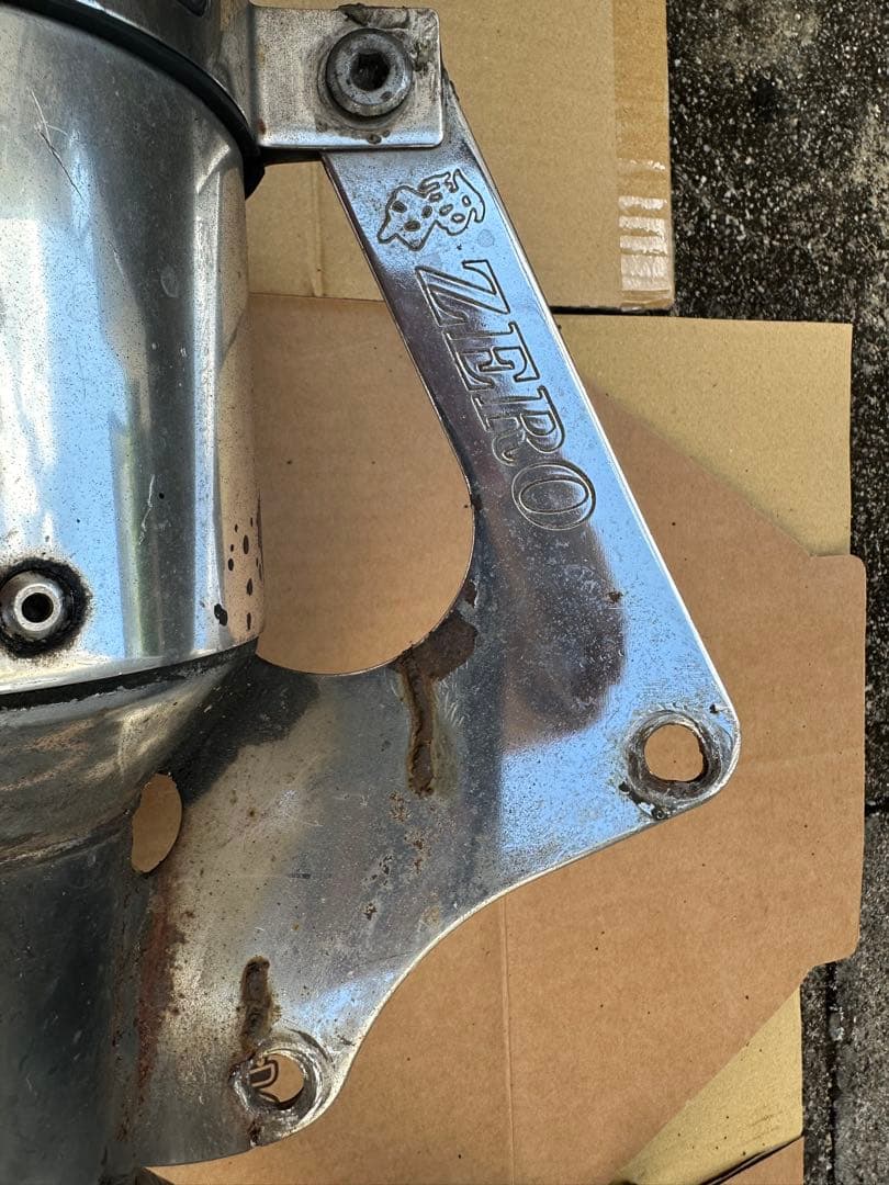 ライブ　DIO ZX ZERO デューク　マフラー　チャンバー