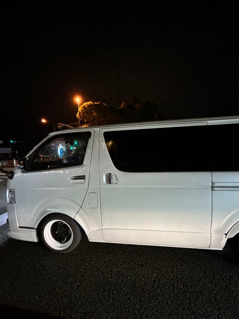 ハイエース ビーキャス 鉄珍ホイール