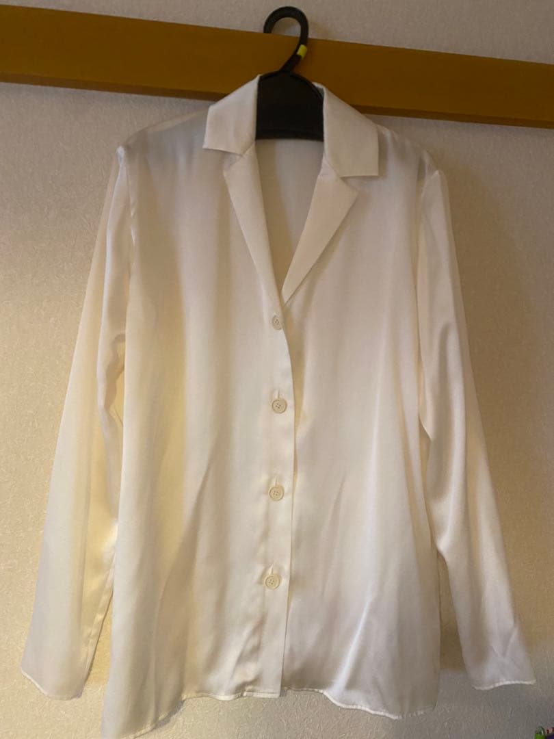 ⭐︎お値下げ⭐︎新品未使用　yo BIOTOP silk shirt white