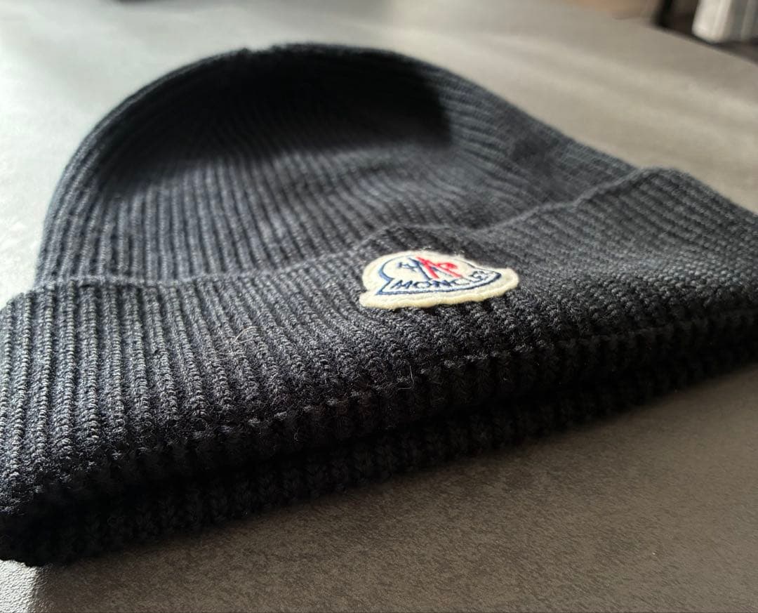 美品　MONCLER モンクレール　ニット帽　ビーニー　ブラック