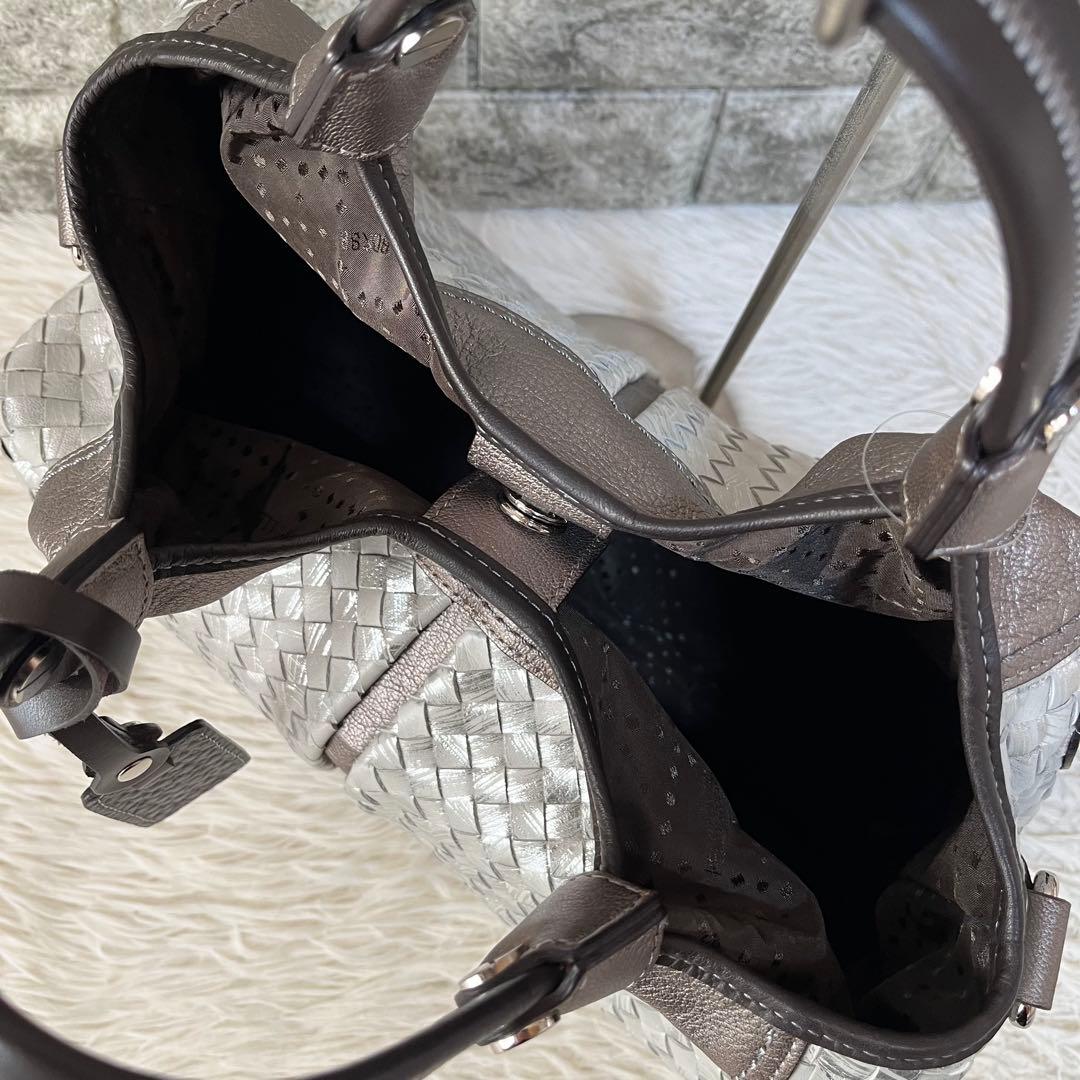 【新品未使用】ペレボルサ　イントレチャート　レザー　2way ハンドバッグ