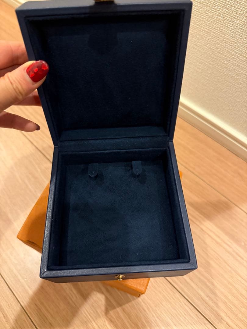 yumaにさせて頂きました。 LOUIS VUITTON フラワ