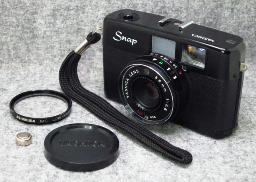 ヤシカ　Snap フィルムカメラ
