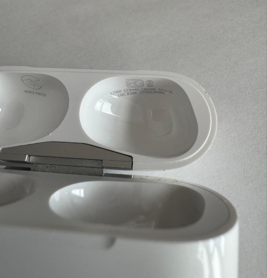 AirPods Pro 第2世代[正規品] 本体　充電ケース　美品　動作確認済