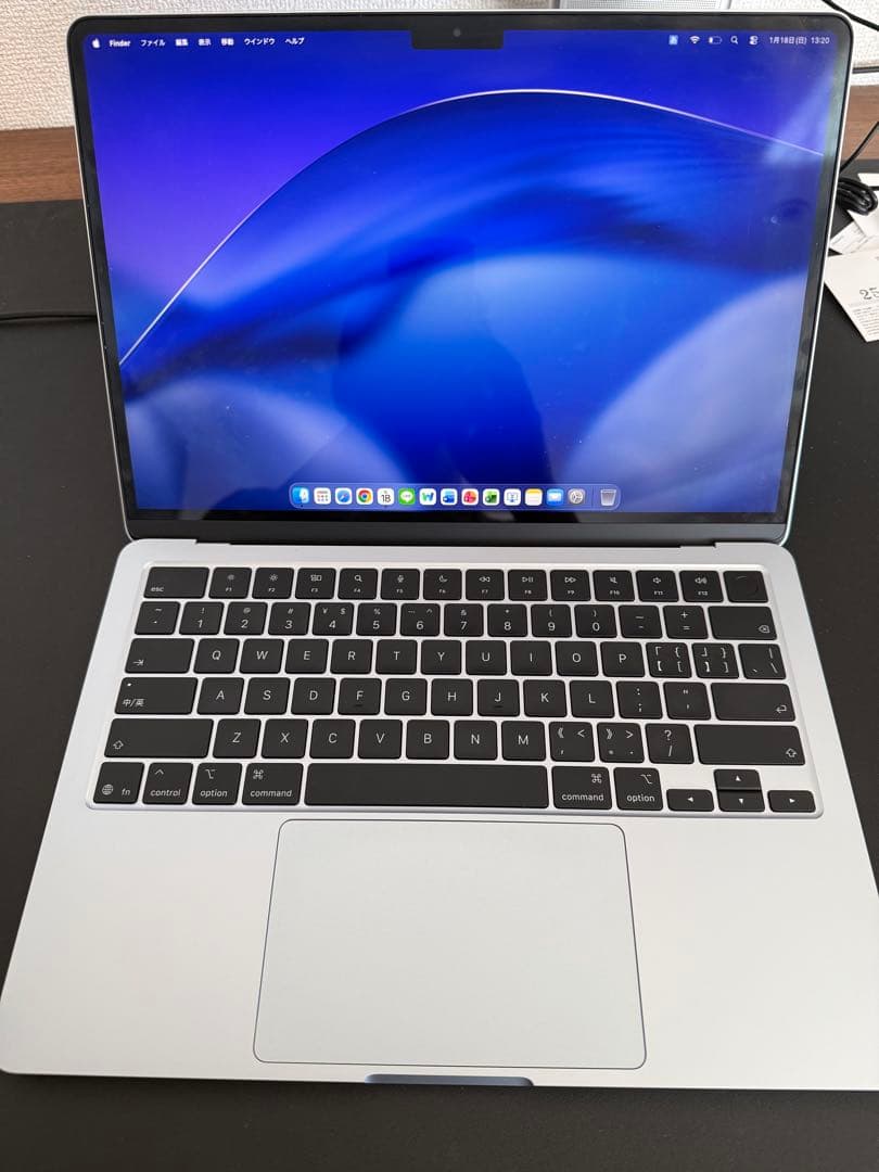 Apple MacBook Air 2025 M4 24GB/1TB シルバー