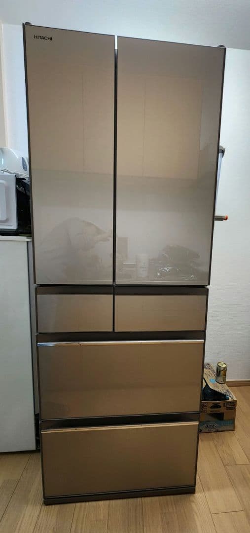 HITACHI 冷蔵庫 プレーンシャンパン 602L