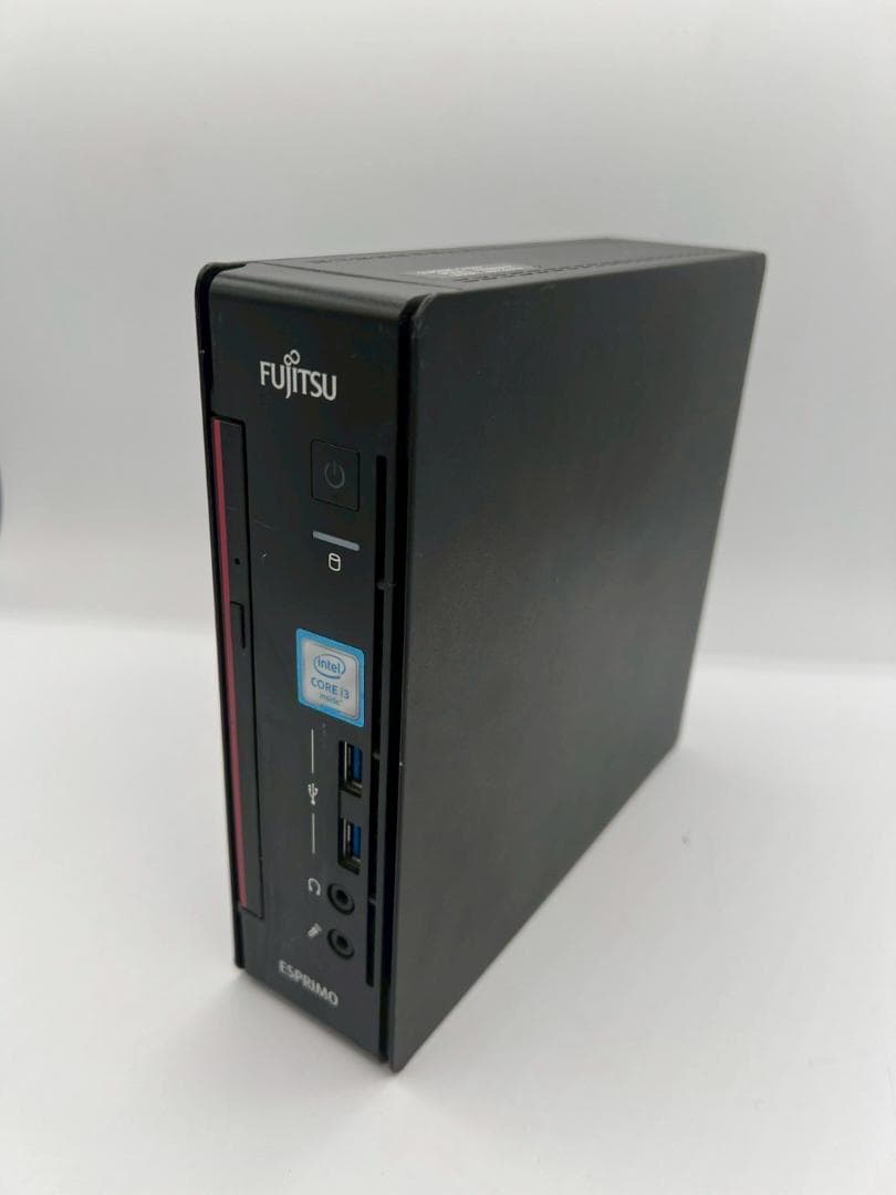 富士通 ウルトラスモールPC ESPRIMO Q556/P 06