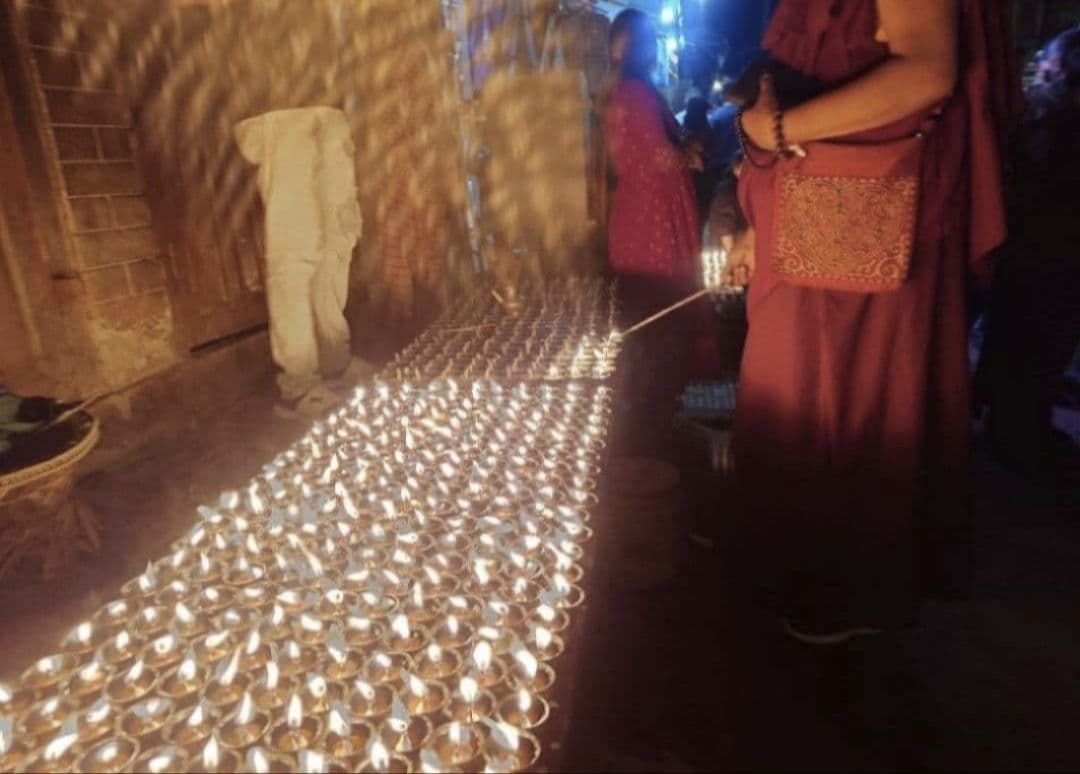 【本日限定価格】本物のシンギングボウルが欲しい方に　薄型　手打ち　チベット　密教