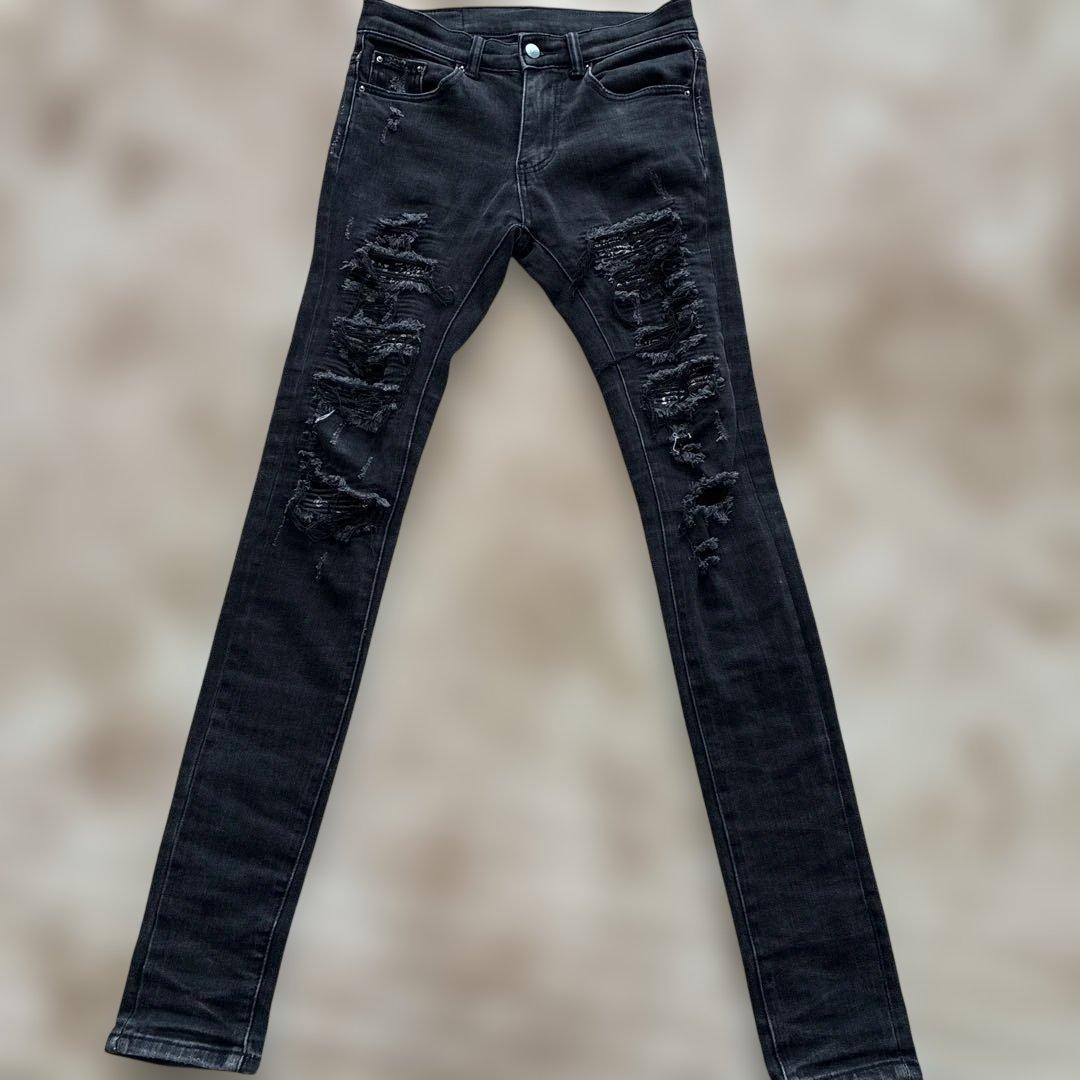 mnml スキニーデニム ブラック ダメージ加工