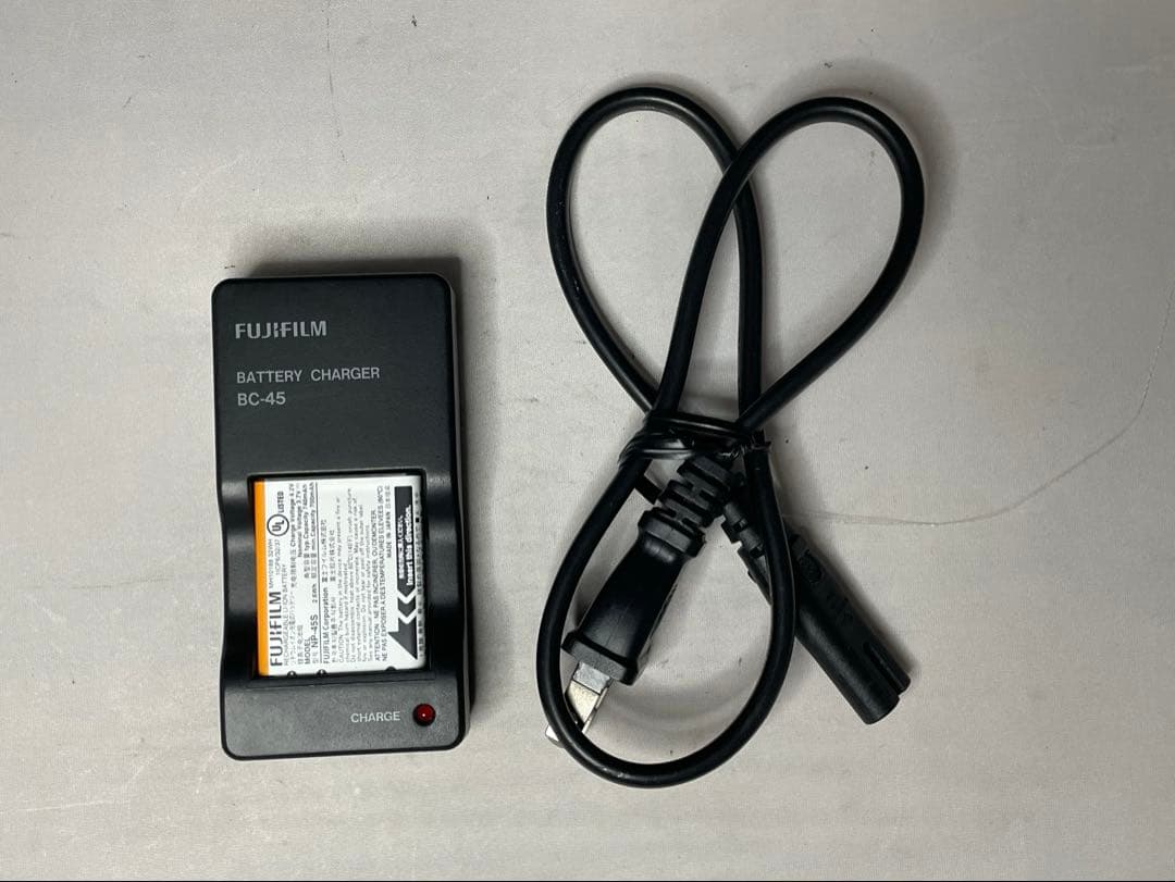 FUJIFILM instax mini 90 チェキ