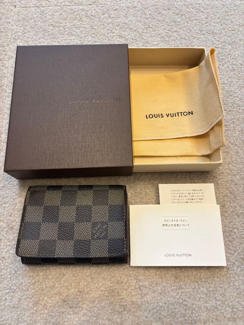 LOUIS VUITTON ダミエ 名刺入れ
