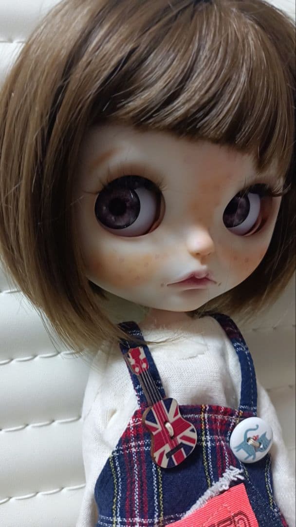 カスタムアイシードール　アウトフィットつき　ボブの女の子　リピーター割あり！