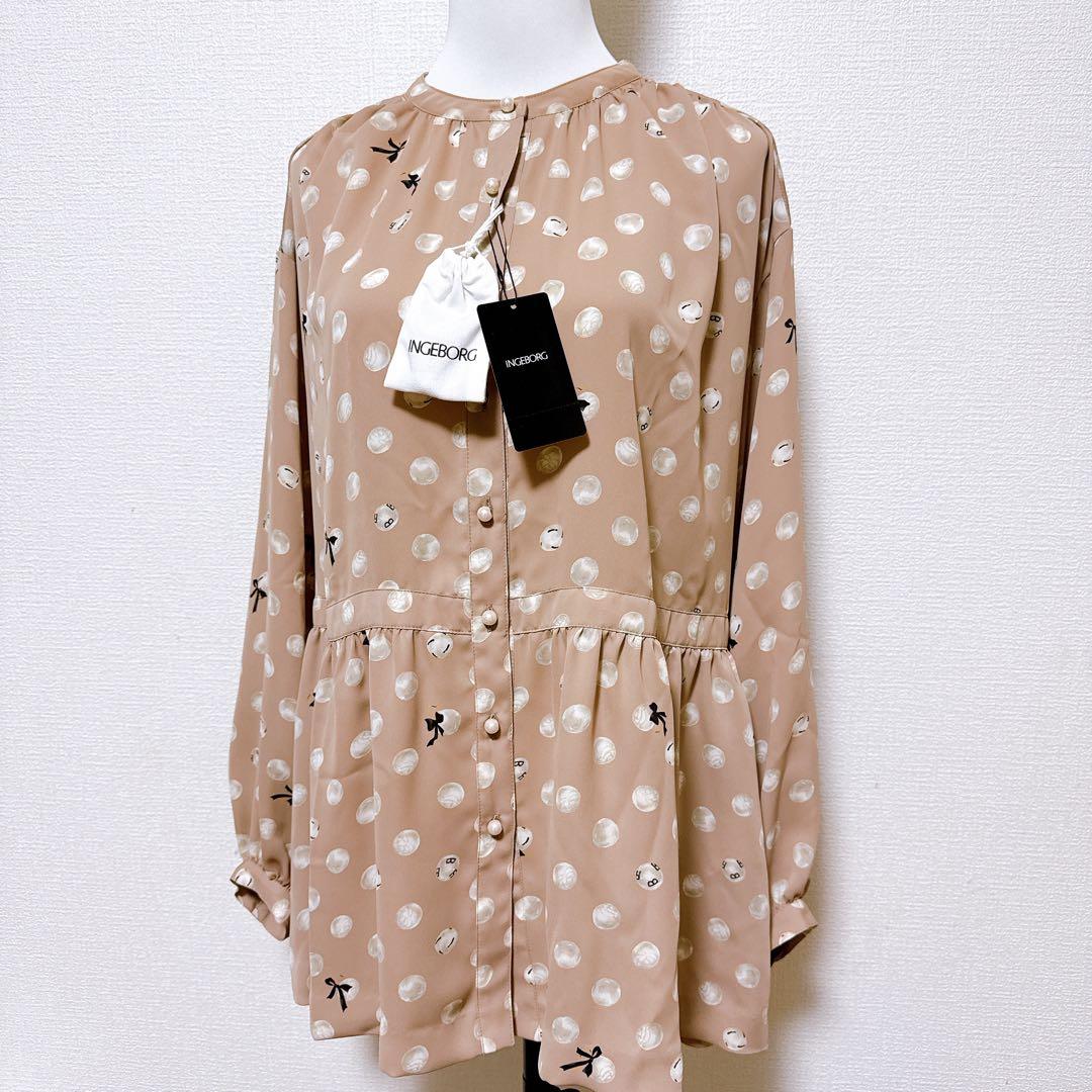 【新品未使用】インゲボルグ　パール水玉pt.チュニック　ブラウス