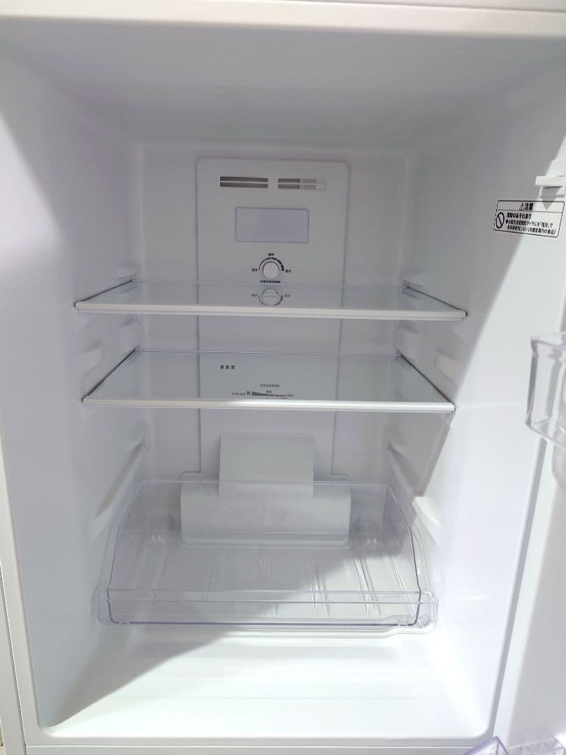 ホワイト冷蔵庫・冷凍庫 140L