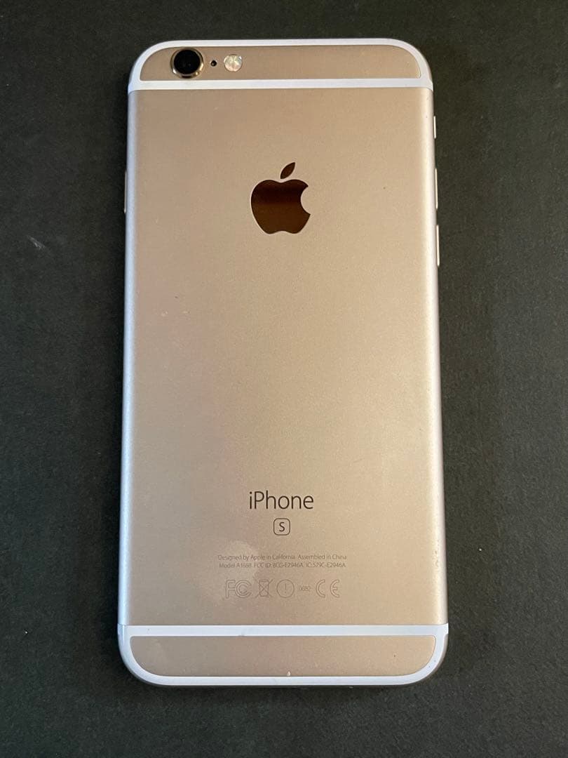 Apple iPhone 6s ゴールド