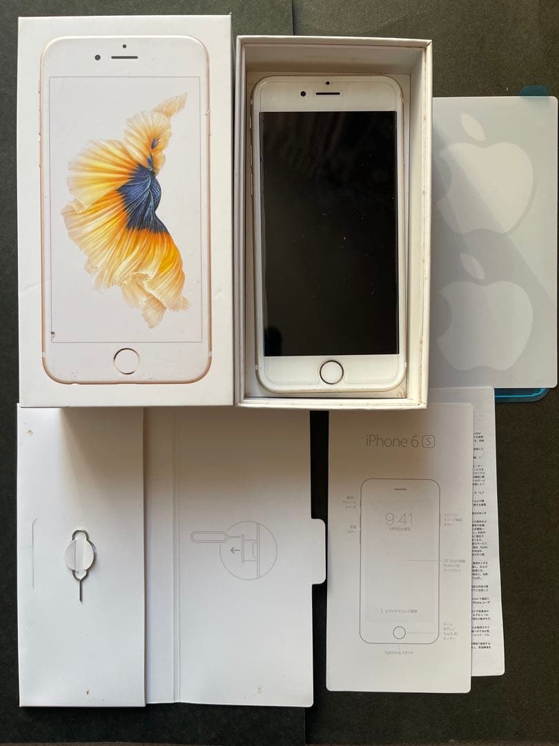 Apple iPhone 6s ゴールド