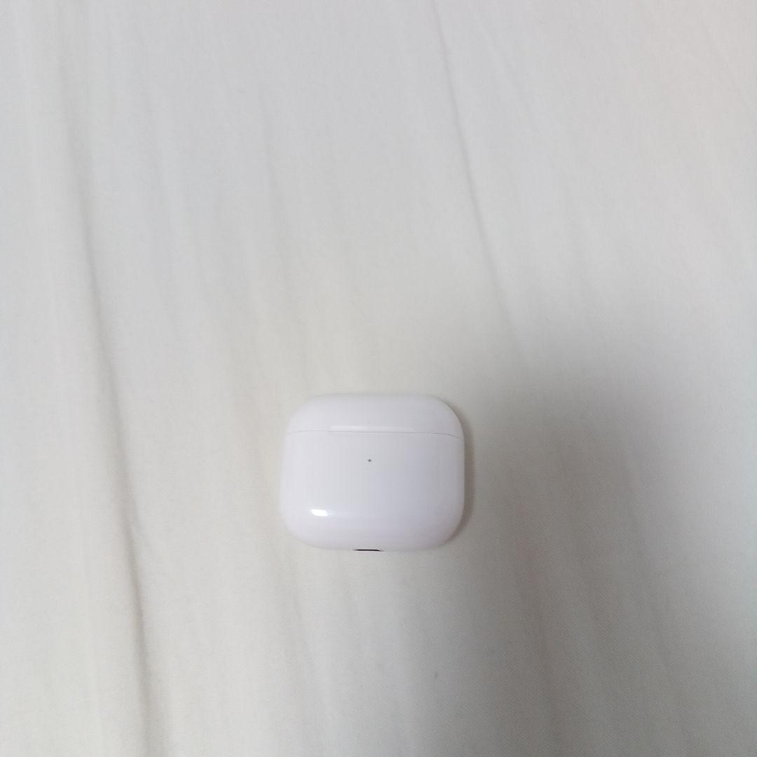 AirPods3本体 ホワイト充電ケース付き箱付き