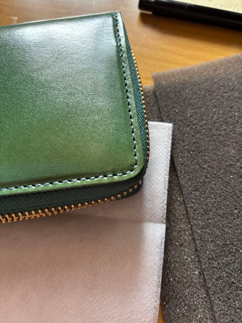 kissora キソラ　長財布 ラウンドファスナー 本革　ユニセックス グリーン