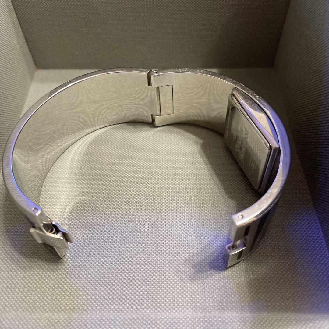 c*e様 Vivienne Westwood バングル 腕時計 美品
