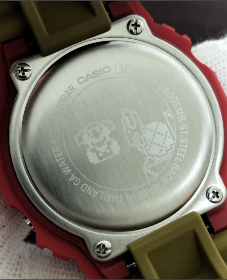 【在庫限り！】DW-5600SMB-4 スーパーマリオ限定コラボモデル