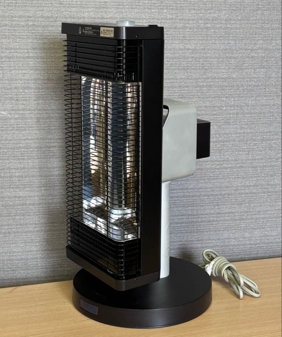 ★ダイキン 遠赤外線暖房機 セラムヒート ERFT11XS-T 2020年製