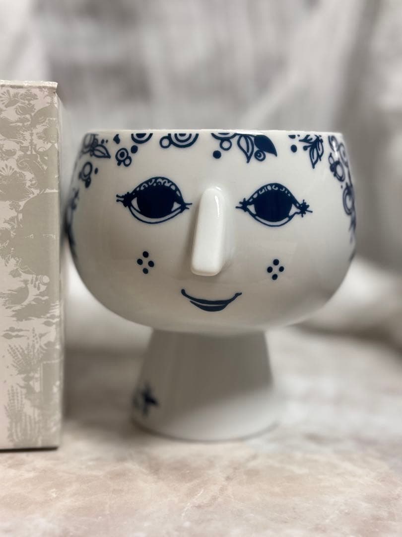 らーさんビヨンヴィンブラッドフラワーポット