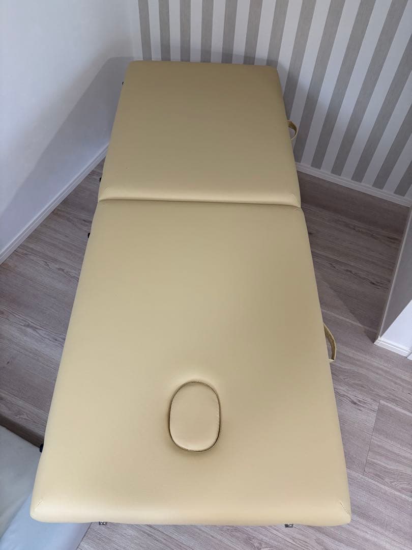 折りたたみ マッサージベッド エステベッド