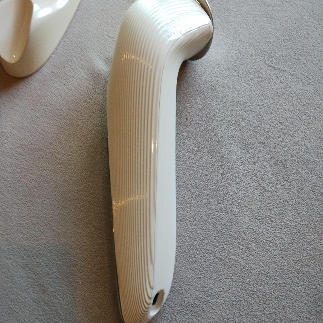 リファ　refa ビューテック　レイズ　ホワイト　定価41800円