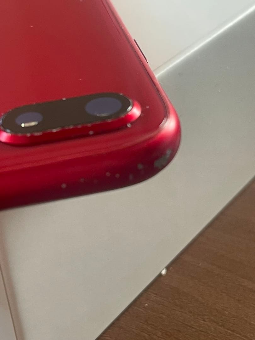 iPhone 8 (赤色) 本体