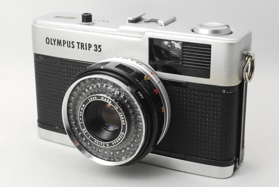 オリンパス TRIP35 40mm F2.8