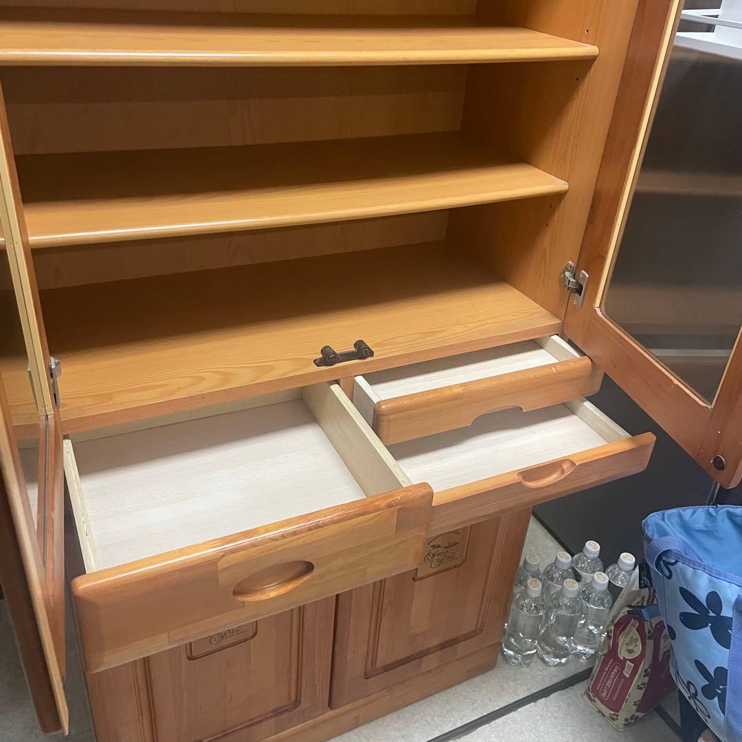 【アンティーク】20年以上前 木製食器棚 ガラス扉付き