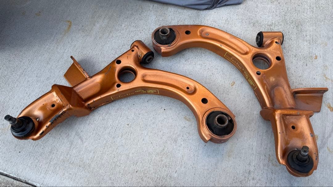 セレスティア　ダイハツ 75系 00系　ロアアーム　セレスティア