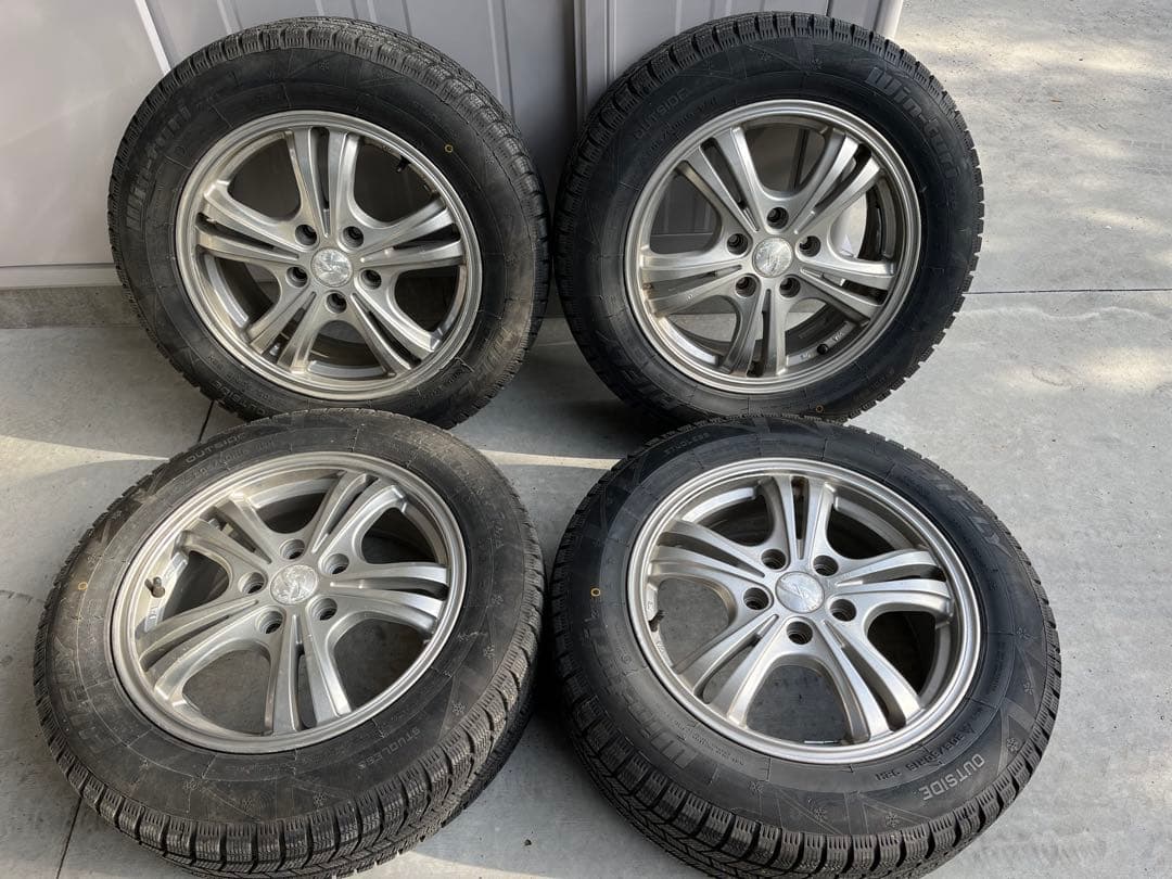 HIFLY 205/60R16 スタッドレス4本2023年製 トヨタ ノア