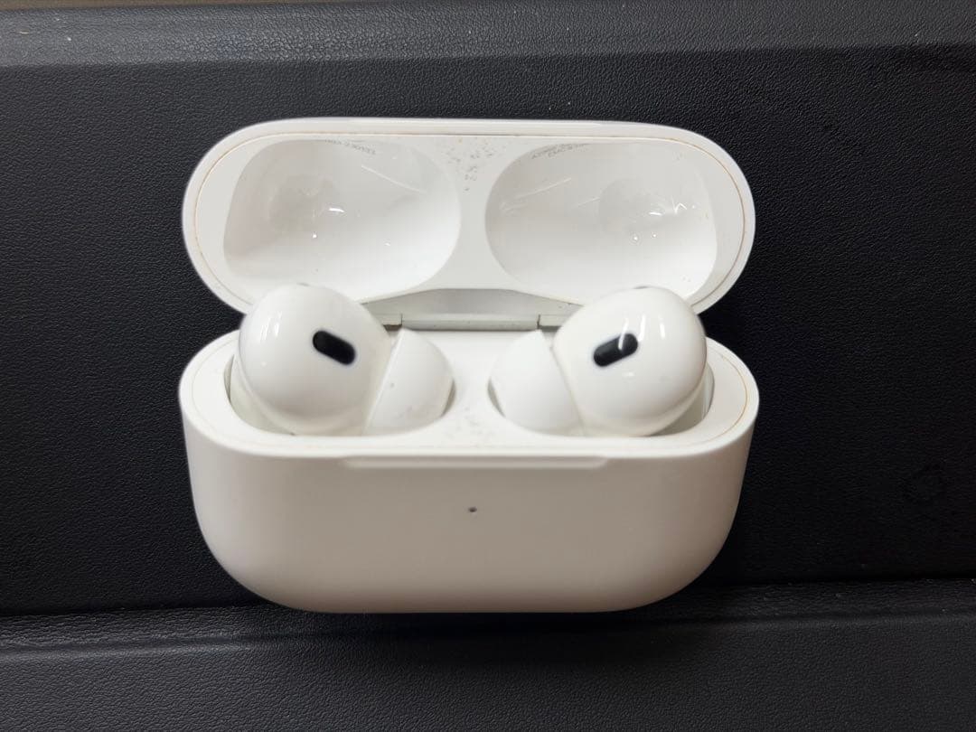 Apple AirPods Pro ワイヤレスイヤホン 第2世代