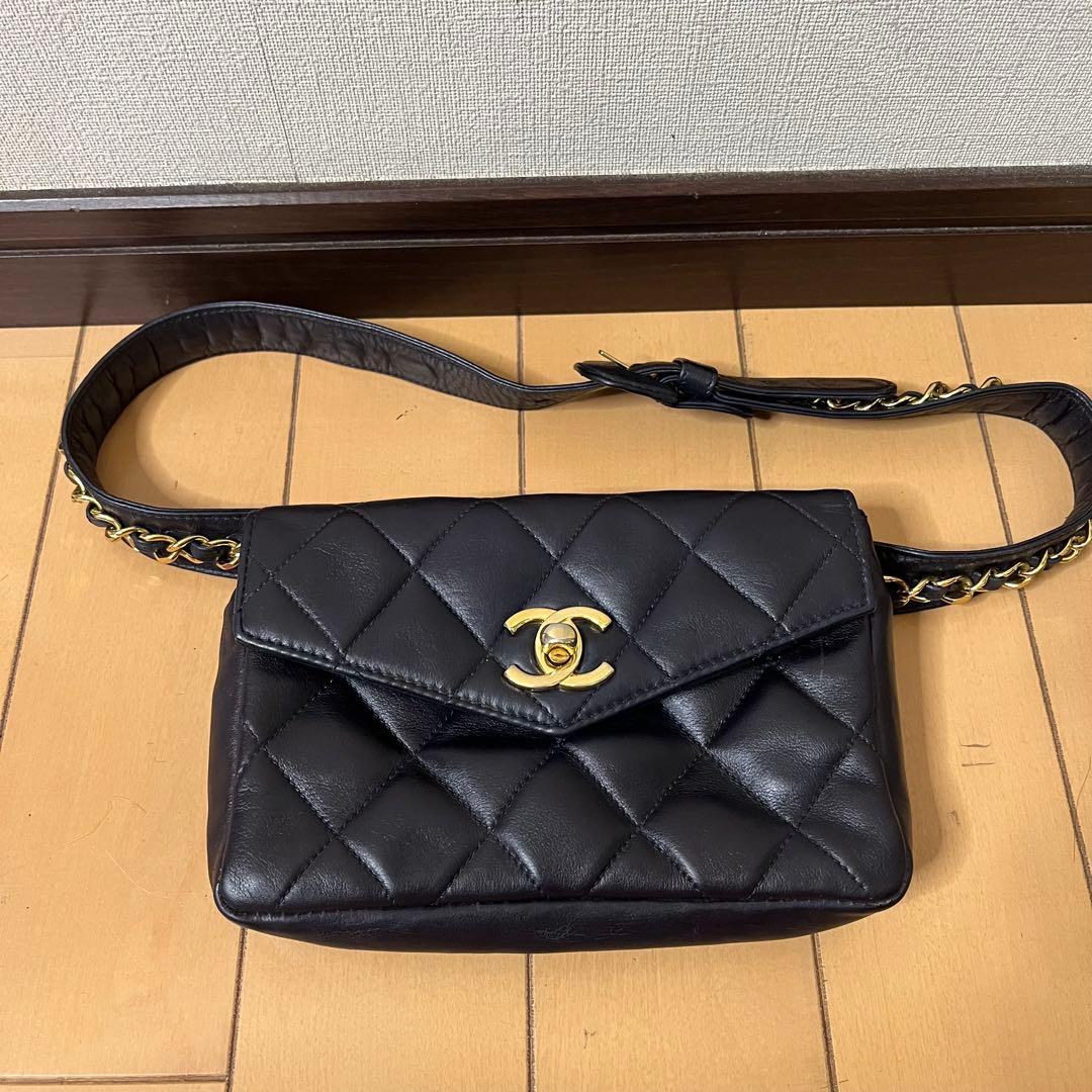 CHANEL シャネル ウエストポーチ マトラッセ ココマーク ターンロック