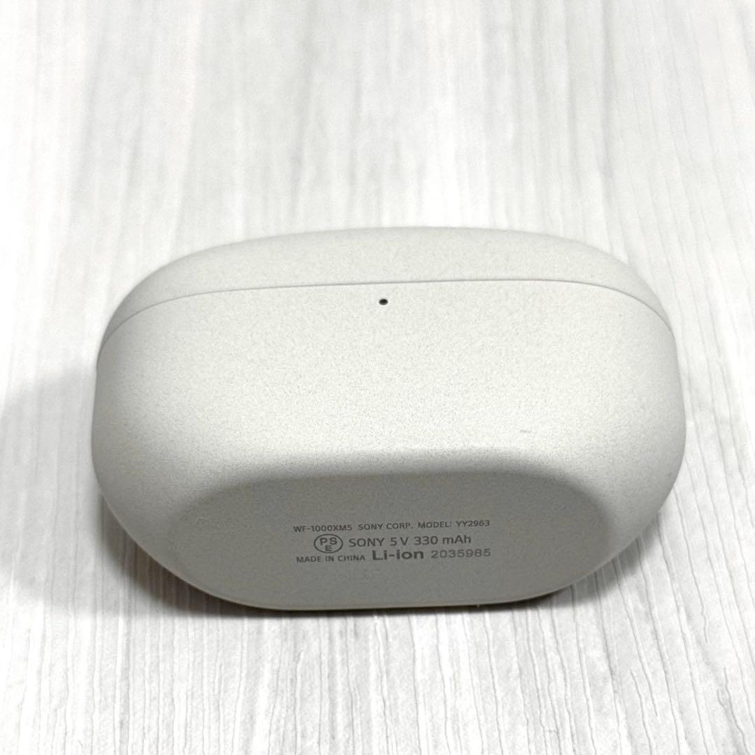 【美品】ソニー純正 WF-1000XM5 プラチナシルバー 充電ケースのみ