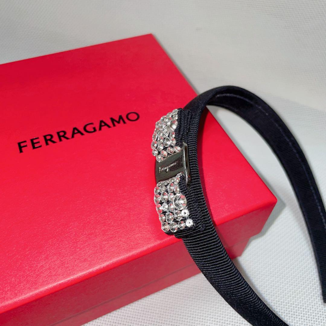 フェラガモ｜カチューシャ