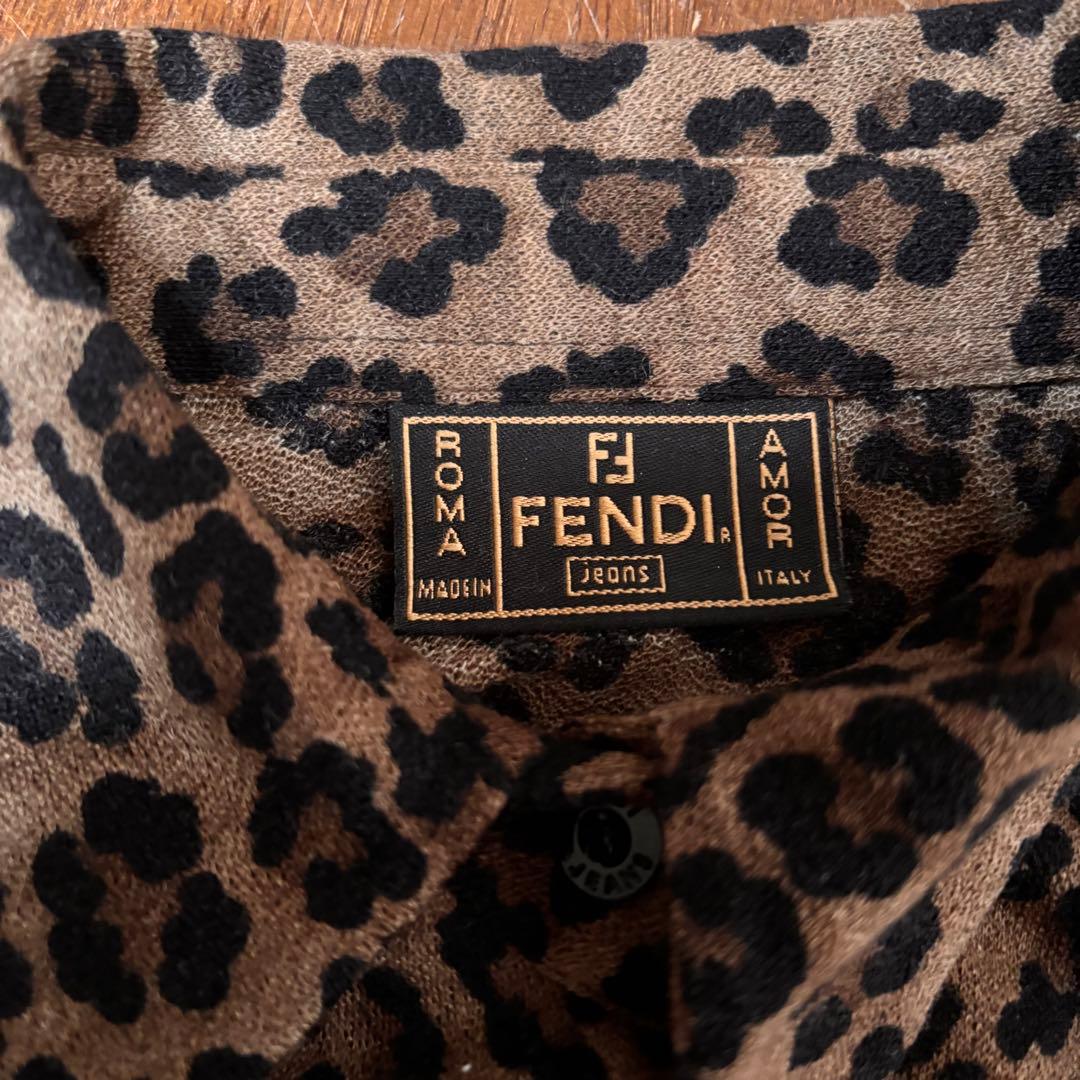 FENDI 正規品 ブランド シャツ