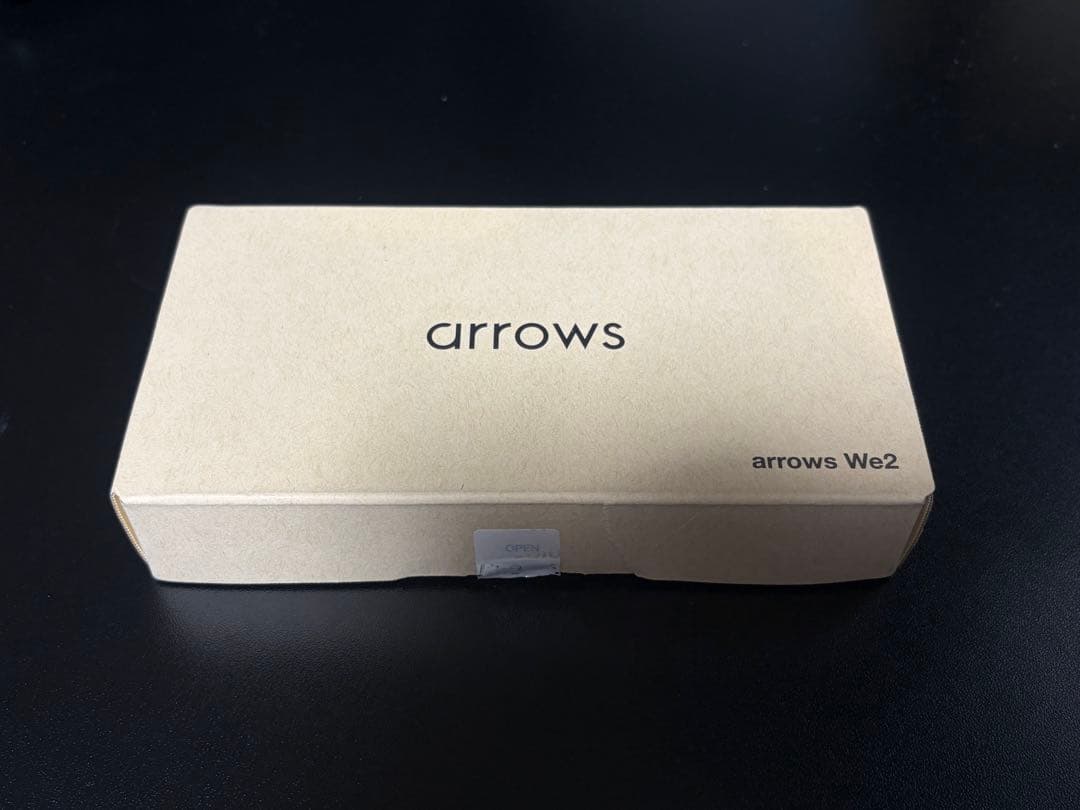 スマートフォン本体 arrows We2