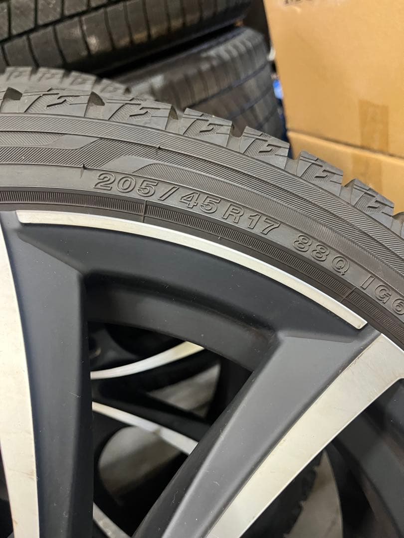 タイヤ・ホイール Rohan