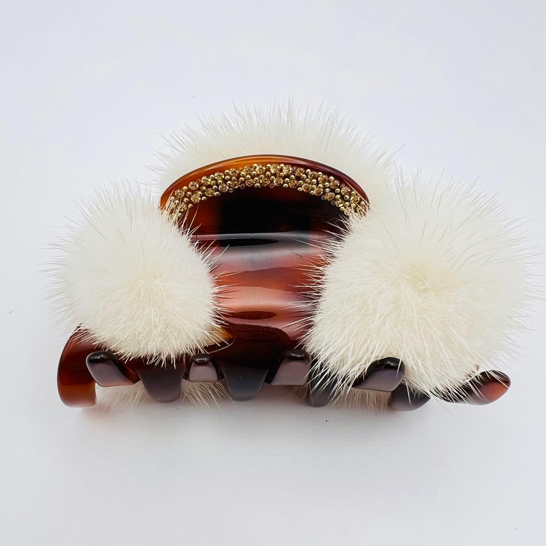 超美品　acca アッカ　ヘアクリップ　ベージュ　ミンクファー