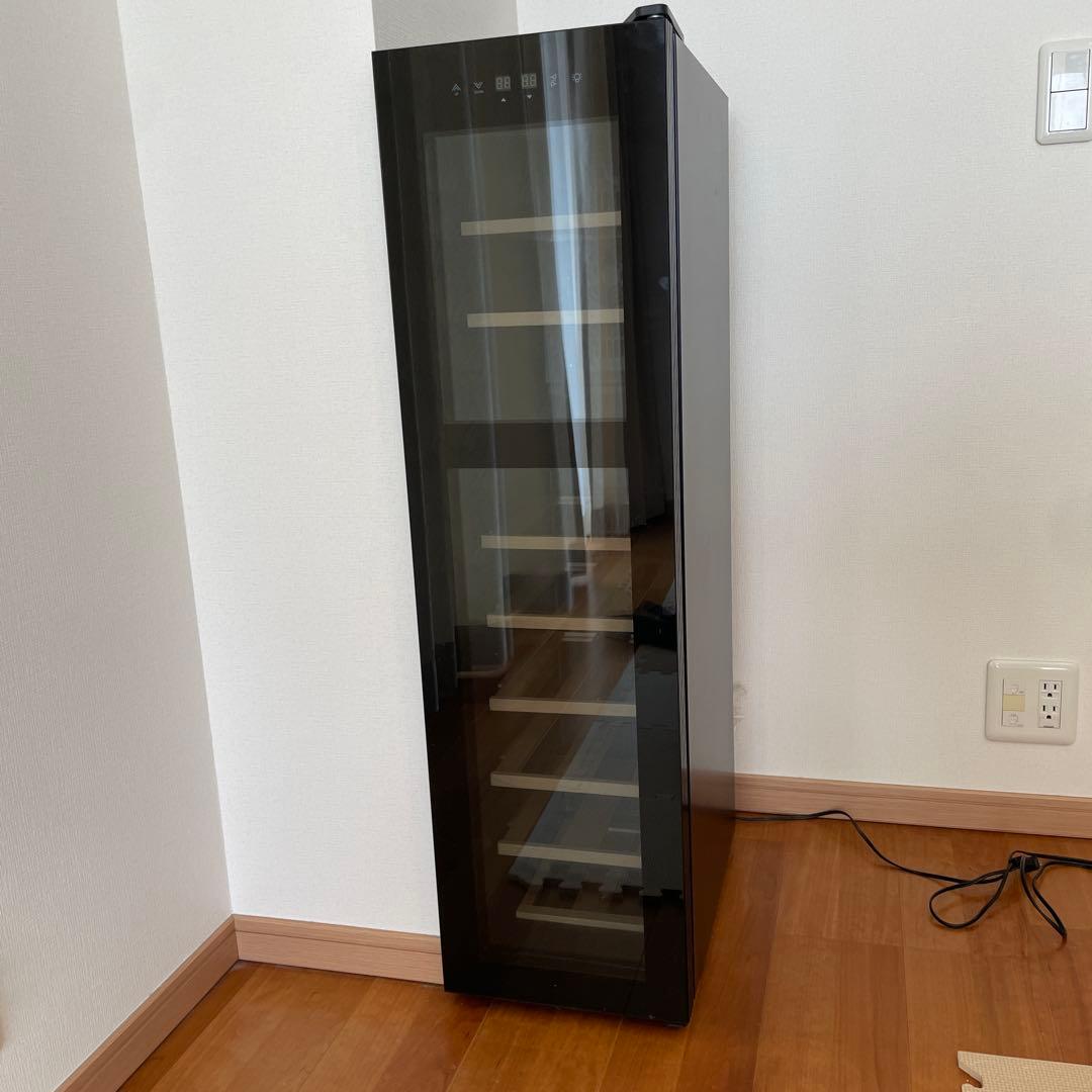 ワインセラー 18 ボトル　ブラック　BWC-018P