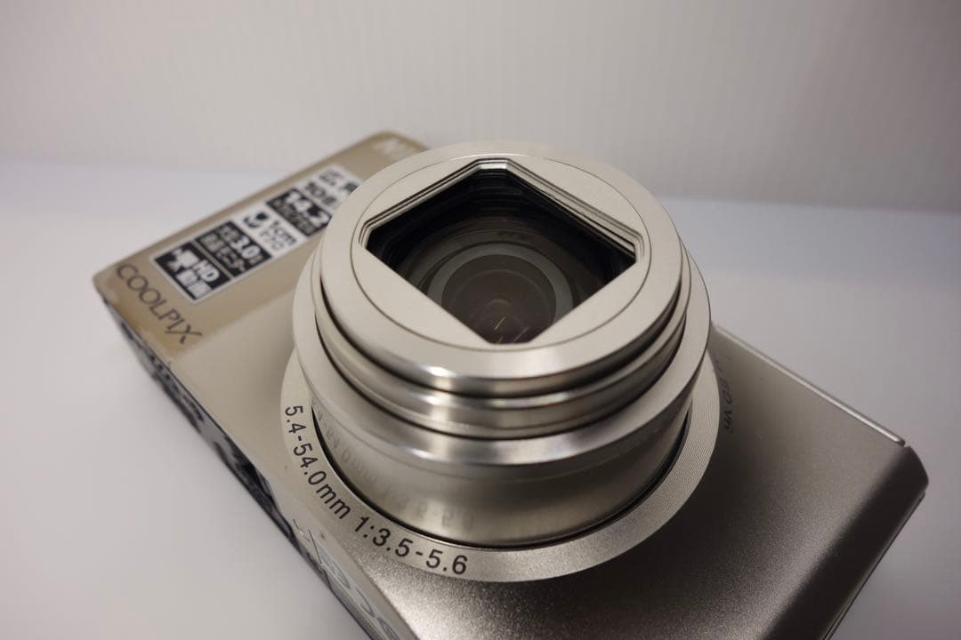 【Nikon】稼働COOLPIX S8000 コンデジ　オールドコンデジ