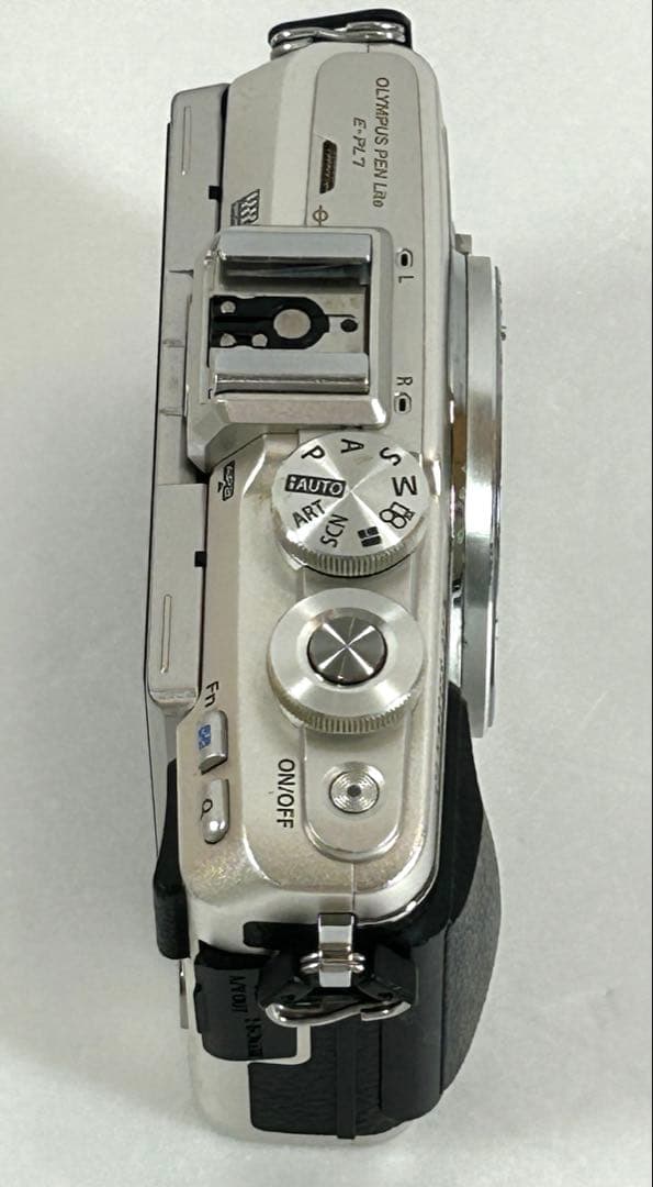 デジタルカメラ OLYMPUS PEN Lite E-PL7