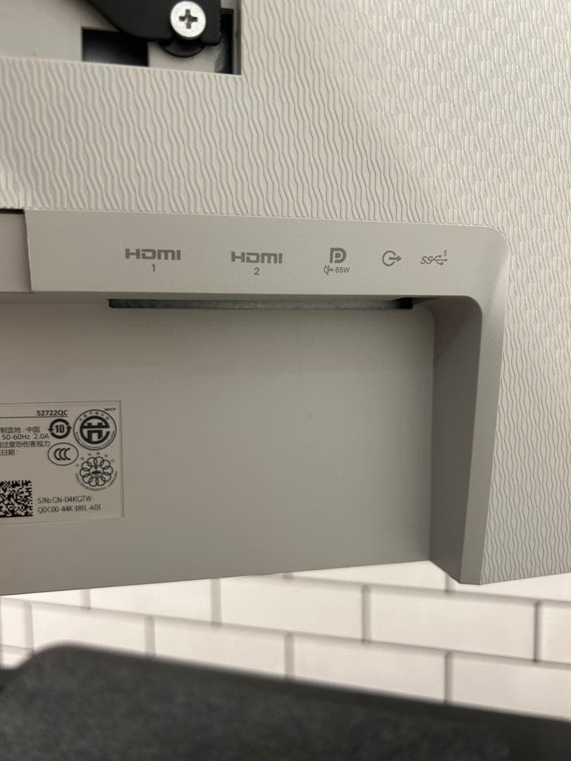 DELL 2722qc 27インチ4Kモニター